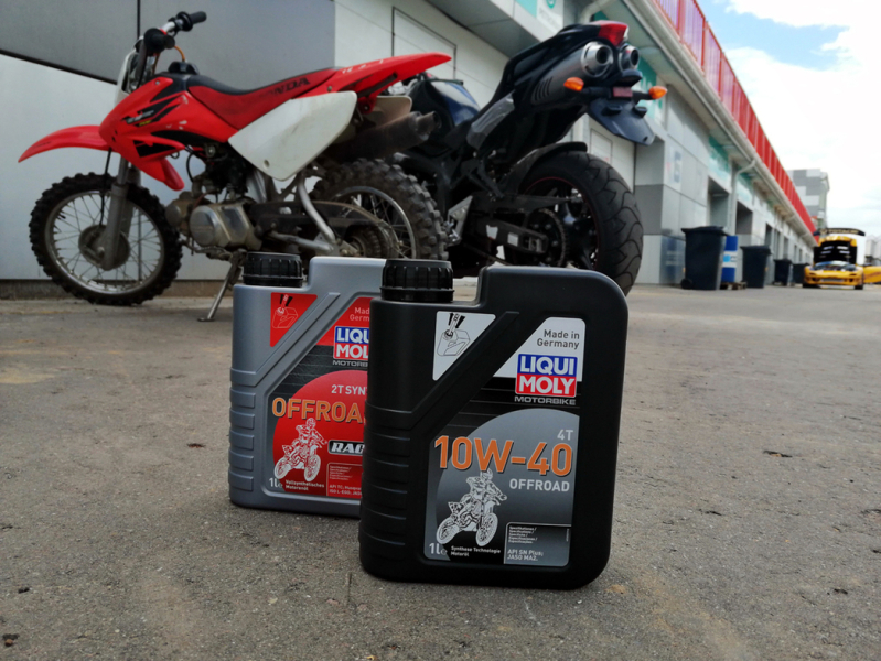 Цена ошибки: Почему важно выбирать специальное масло для мотоциклов для мотокросса и эндуро