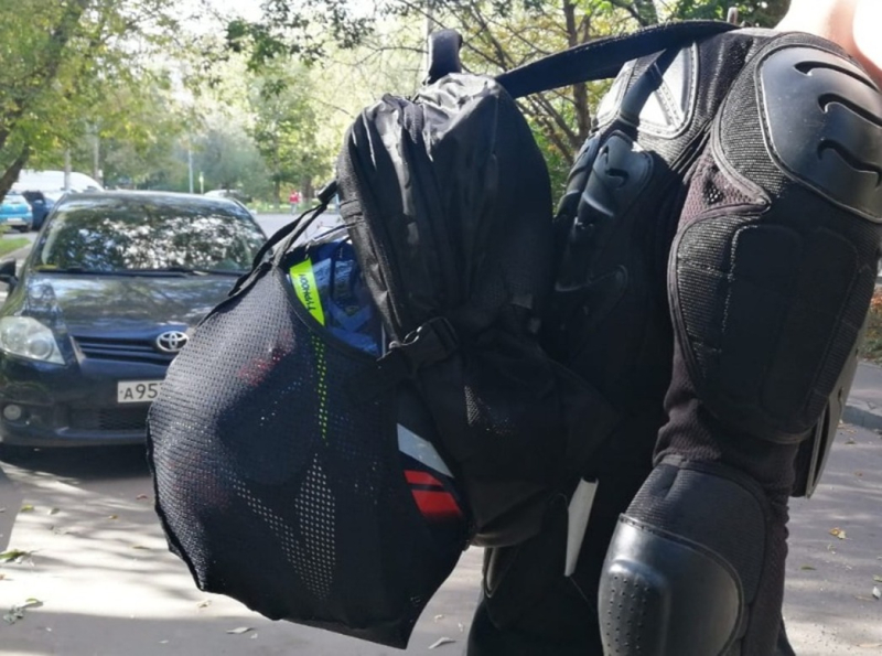 Шлемы и другое снаряжение для безопасной езды на мотоцикле